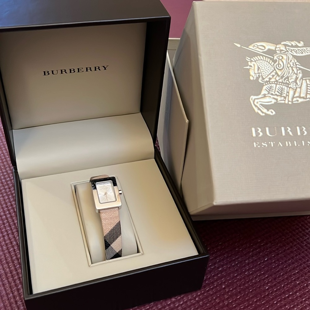 Burberry watch - authentic, with original box